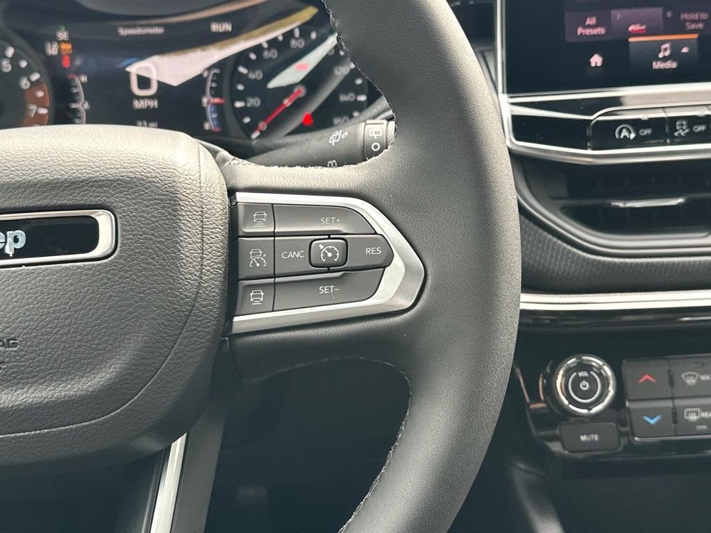 new 2026 Jeep Compass car, priced at $32,789