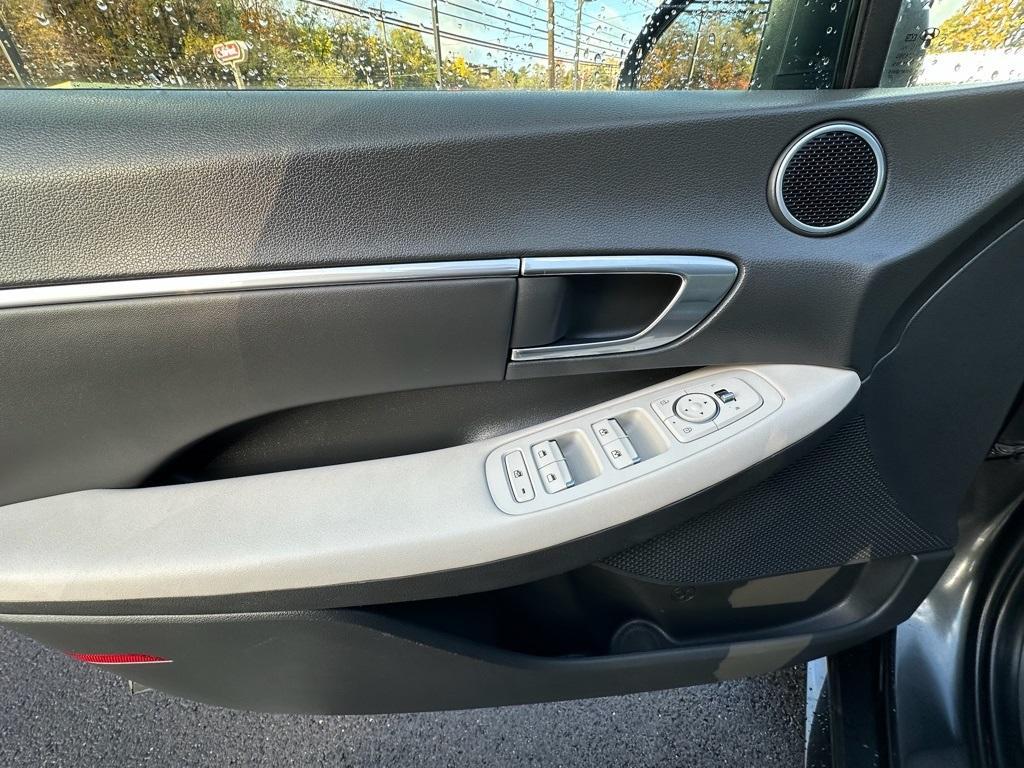 used 2023 Hyundai Sonata car, priced at $18,989