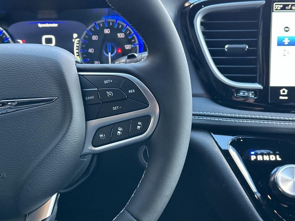 new 2026 Chrysler Pacifica car, priced at $45,723