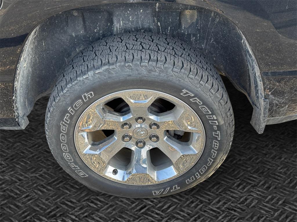 used 2022 Ram 1500 car, priced at $35,442