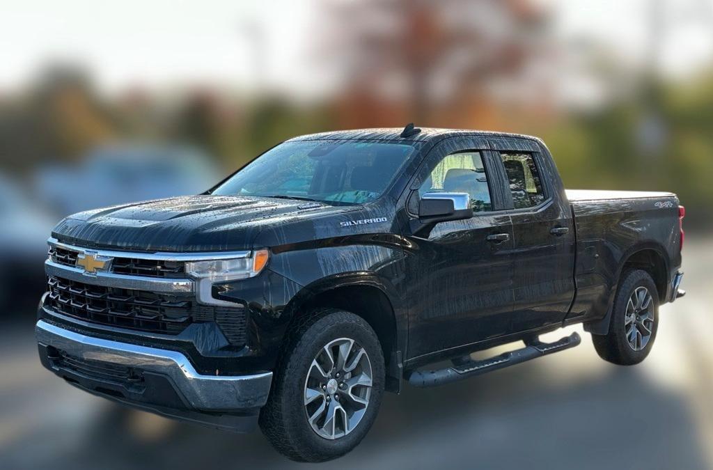 used 2025 Chevrolet Silverado 1500 car, priced at $42,877