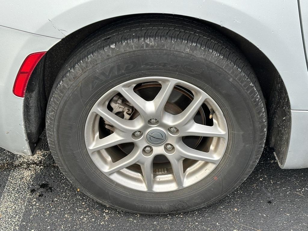 used 2024 Chrysler Pacifica car, priced at $30,344