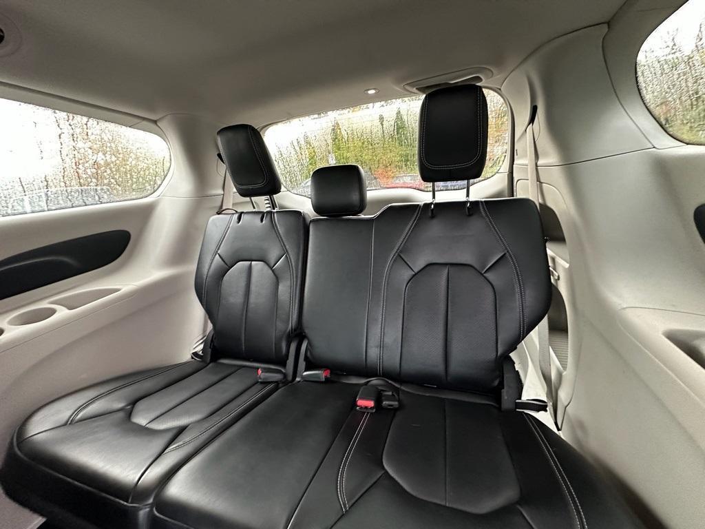 used 2024 Chrysler Pacifica car, priced at $30,344