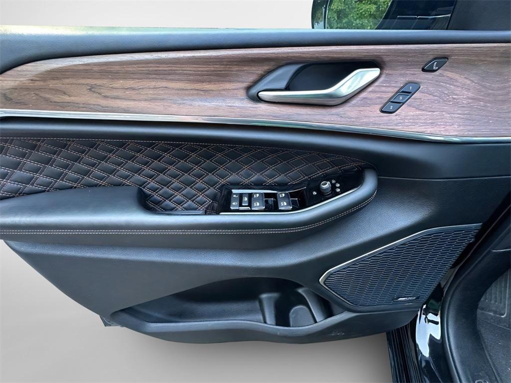 used 2021 Jeep Grand Cherokee L car, priced at $35,677