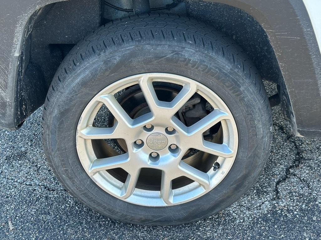 used 2020 Jeep Renegade car, priced at $18,309