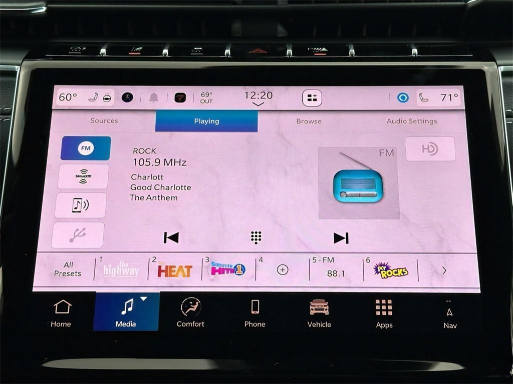 new 2025 Jeep Grand Cherokee car, priced at $48,713