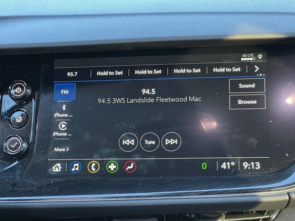 used 2023 Buick Envision car, priced at $26,677