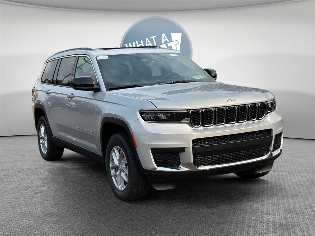 new 2025 Jeep Grand Cherokee L car, priced at $39,165