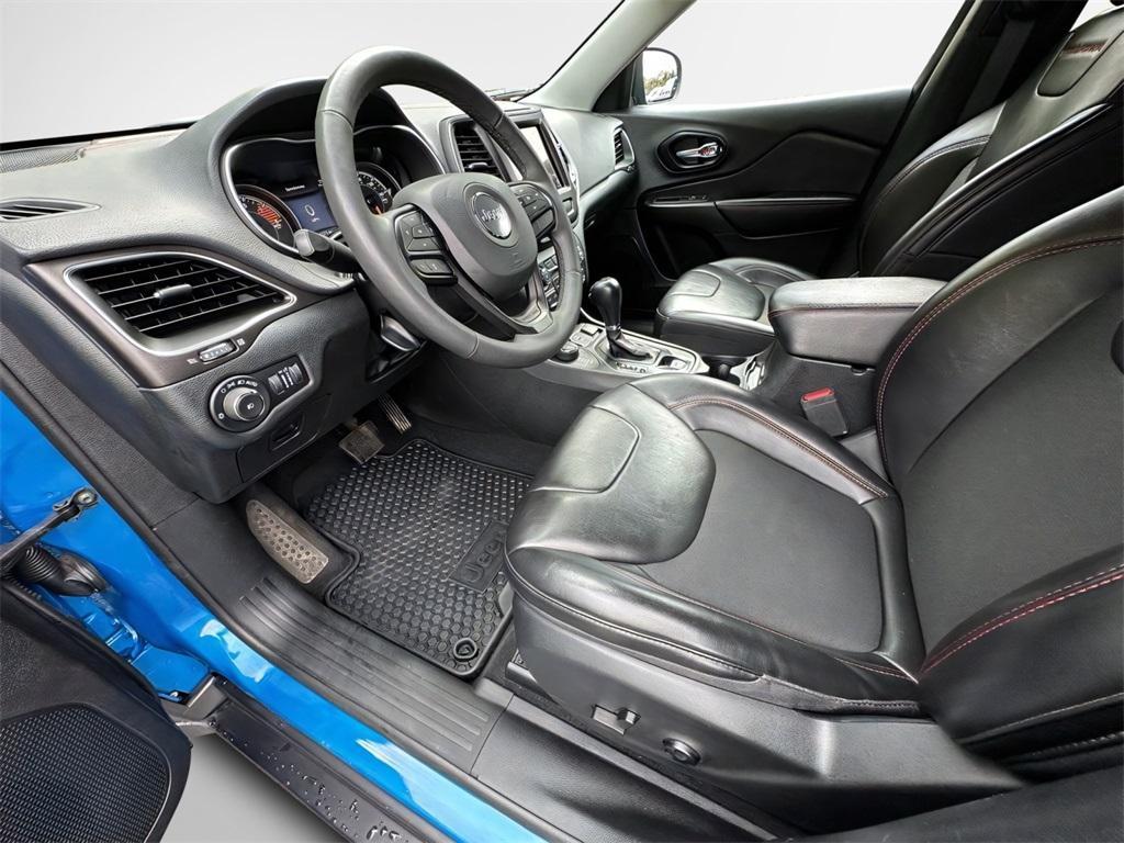 used 2021 Jeep Cherokee car, priced at $23,877