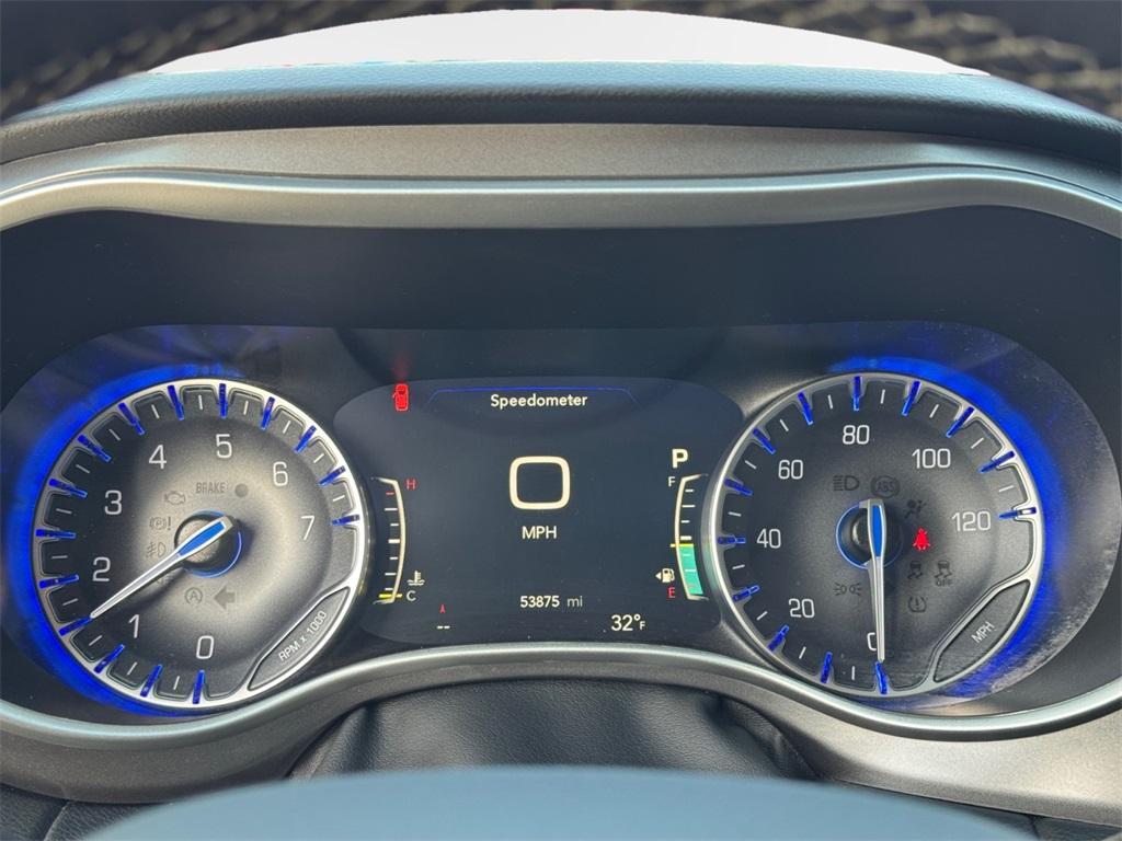 used 2024 Chrysler Pacifica car, priced at $28,298