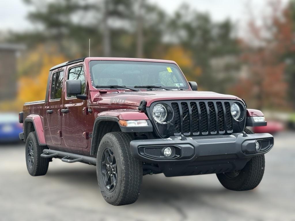 used 2021 Jeep Gladiator car, priced at $31,240
