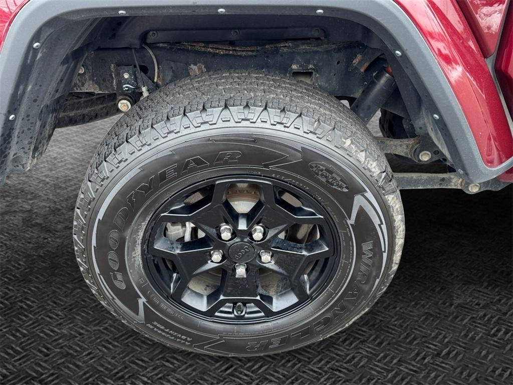 used 2021 Jeep Gladiator car, priced at $29,989