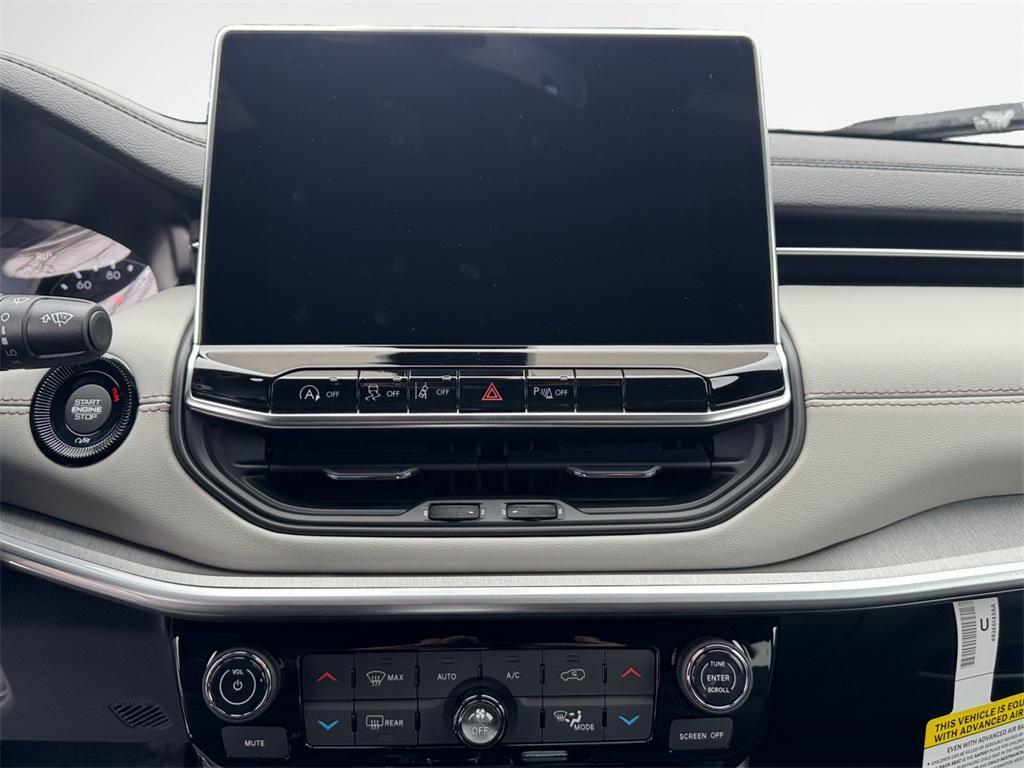 new 2026 Jeep Compass car, priced at $31,304