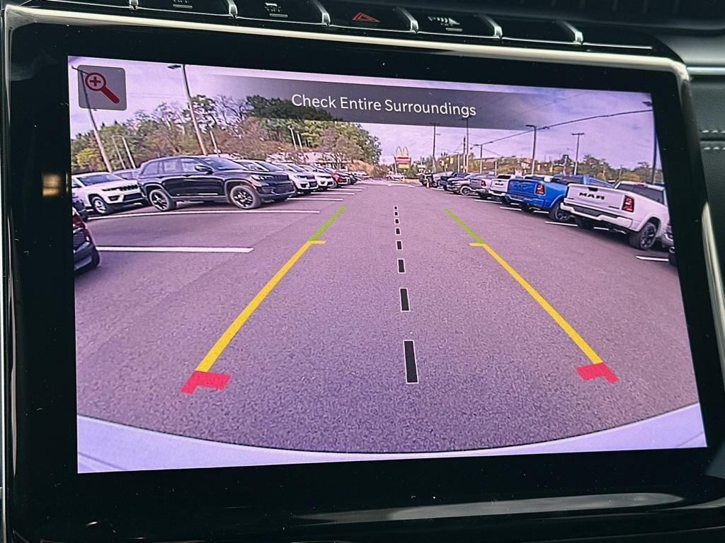 new 2025 Jeep Grand Cherokee car, priced at $46,898