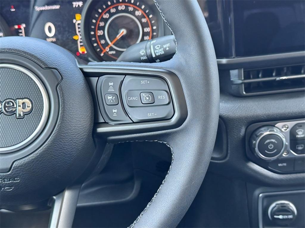 new 2025 Jeep Gladiator car, priced at $43,656