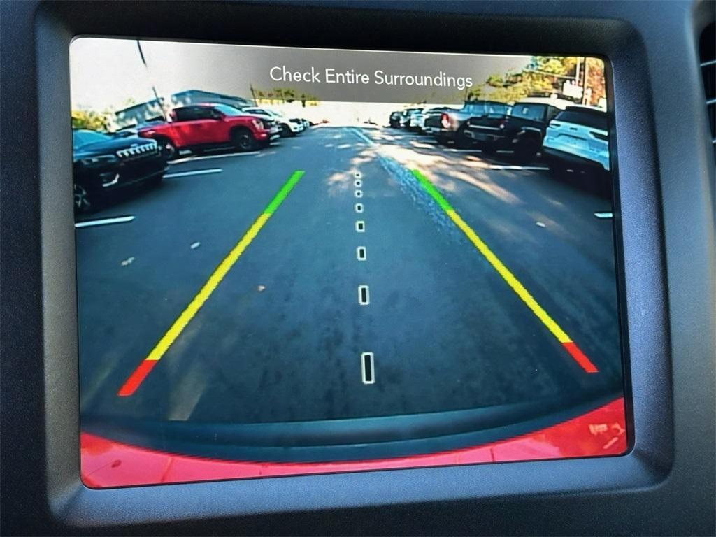 used 2021 Jeep Cherokee car, priced at $18,233