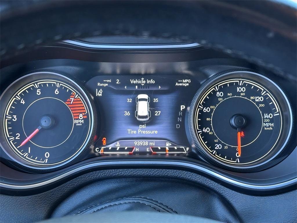 used 2021 Jeep Cherokee car, priced at $18,233