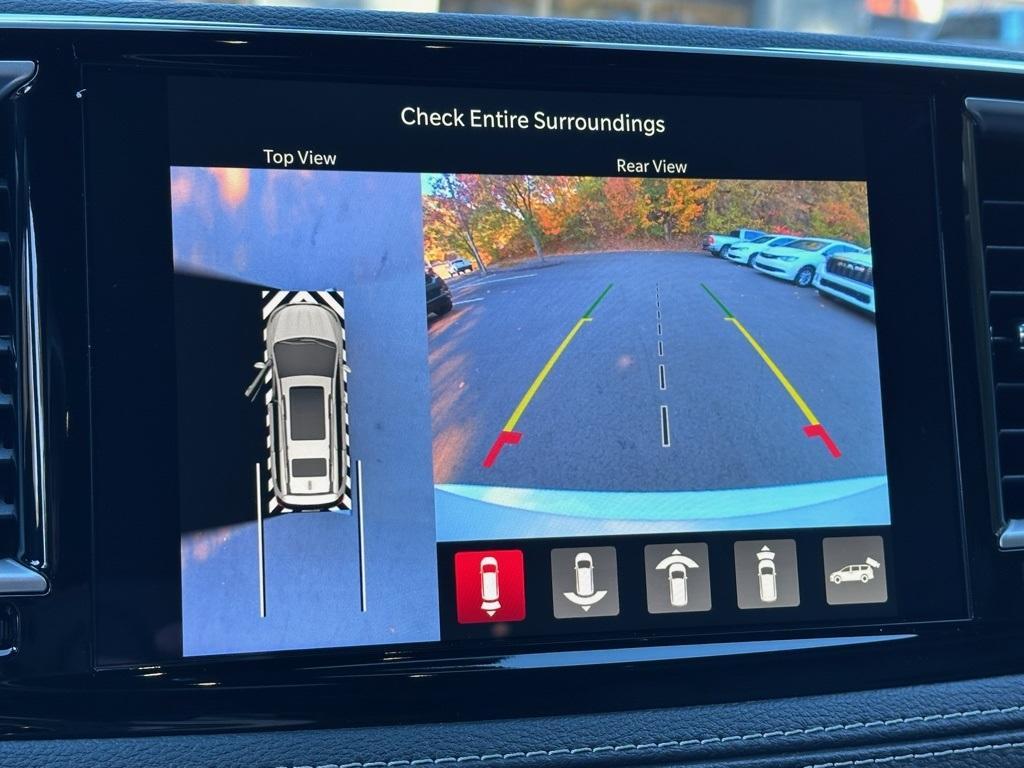 new 2026 Chrysler Pacifica car, priced at $45,723