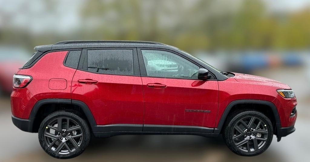 new 2026 Jeep Compass car, priced at $32,789
