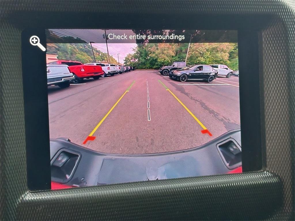 used 2022 Jeep Gladiator car, priced at $32,344