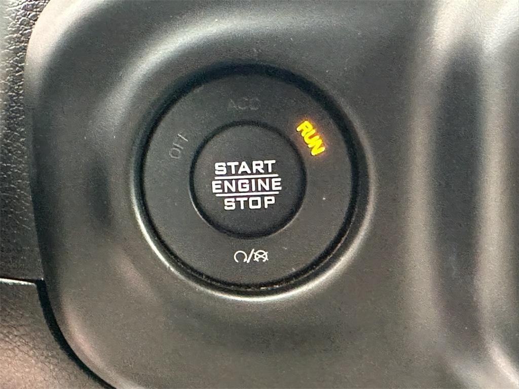 used 2022 Jeep Gladiator car, priced at $32,344