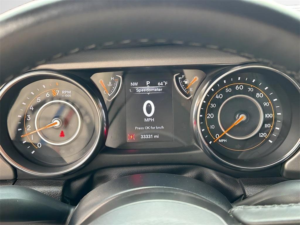 used 2022 Jeep Gladiator car, priced at $32,344