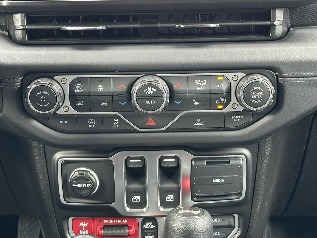 new 2026 Jeep Wrangler car, priced at $50,068