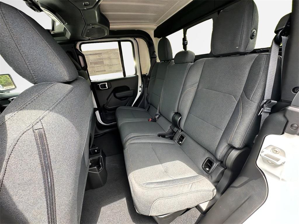 new 2025 Jeep Gladiator car, priced at $41,999