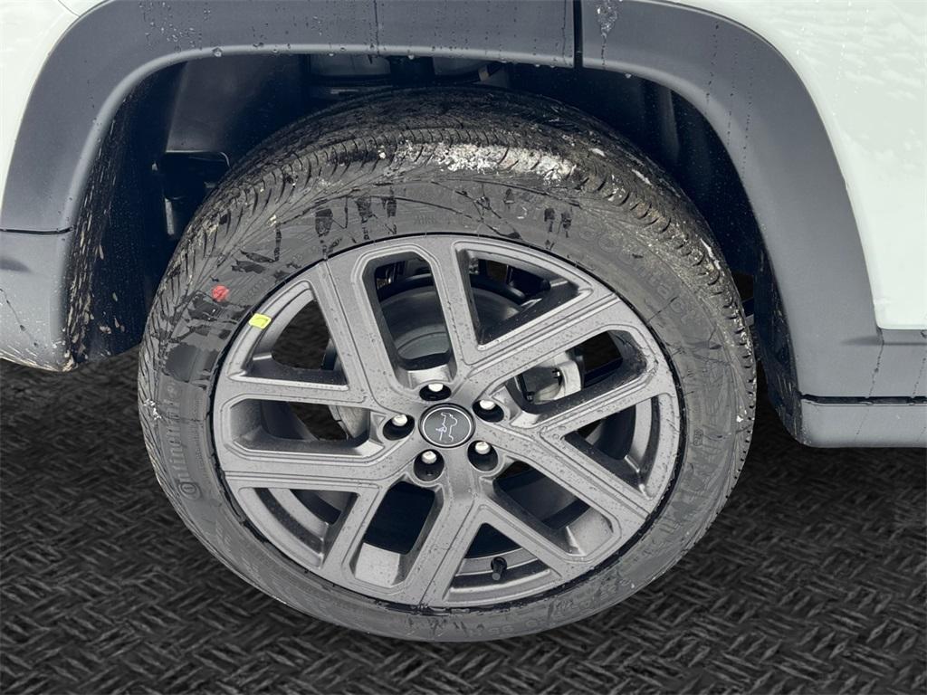 new 2026 Jeep Compass car, priced at $32,870