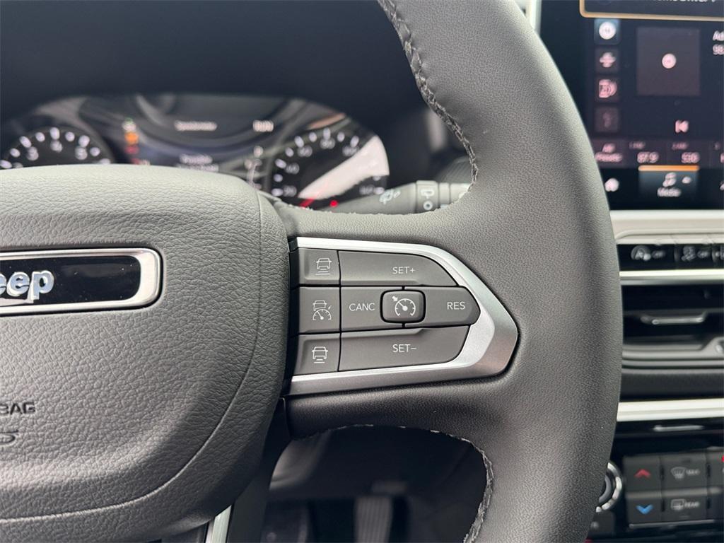 new 2026 Jeep Compass car, priced at $32,870