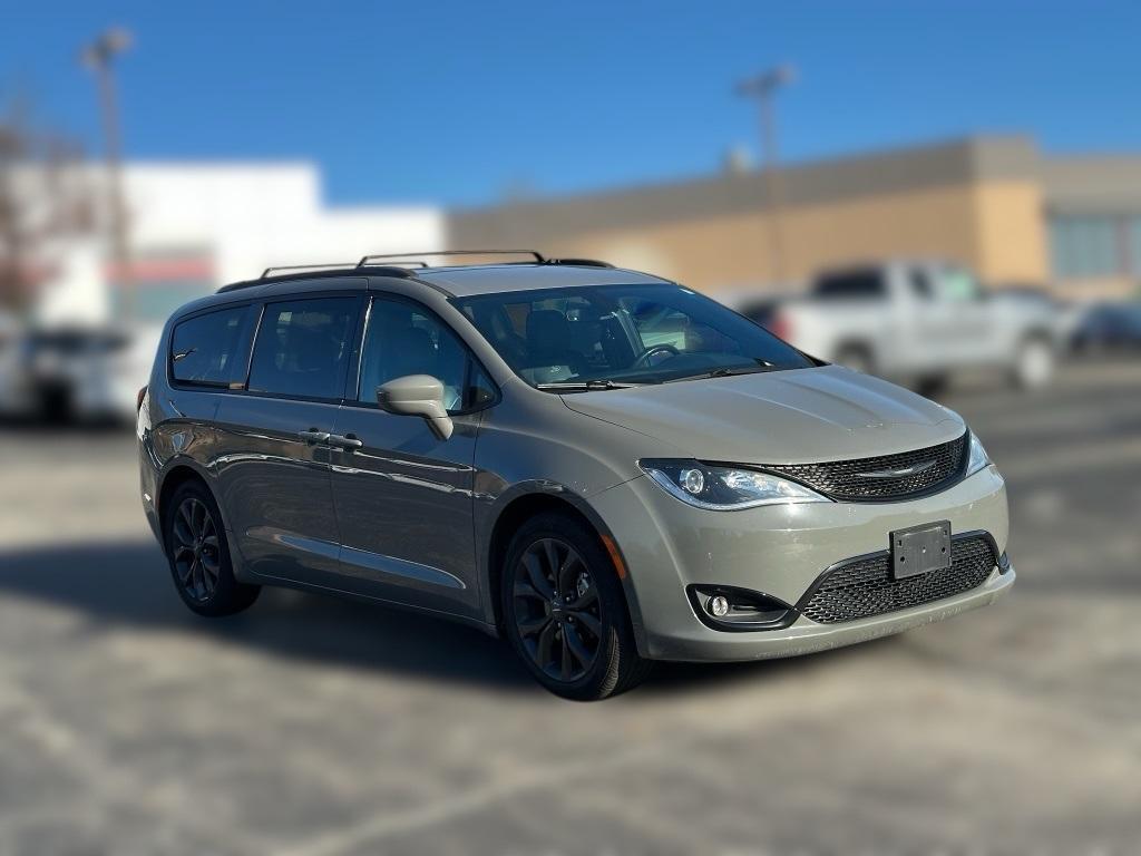used 2020 Chrysler Pacifica car, priced at $20,436
