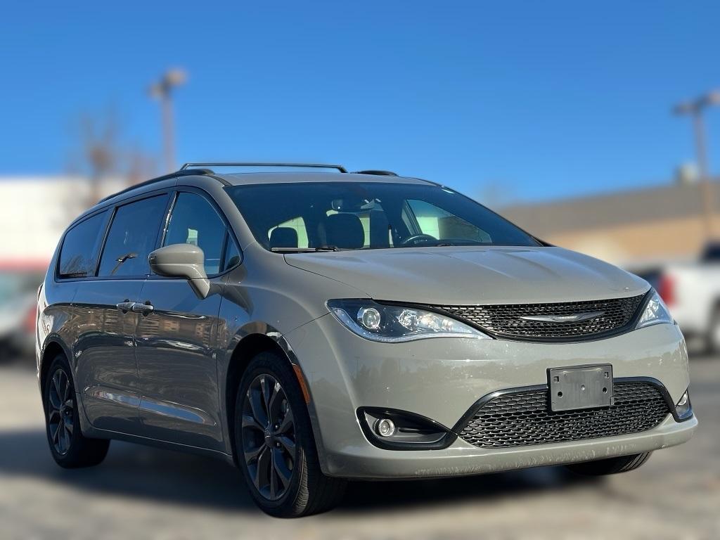 used 2020 Chrysler Pacifica car, priced at $20,436
