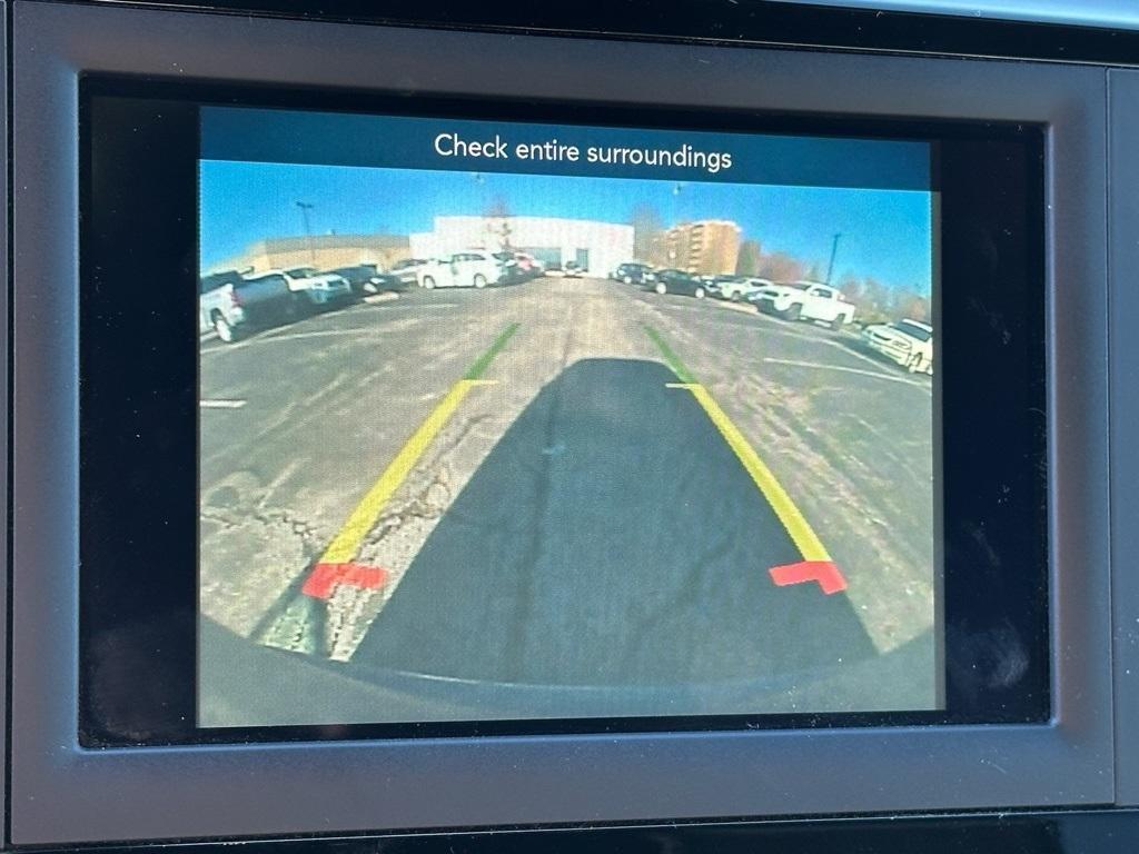 used 2020 Chrysler Pacifica car, priced at $20,436