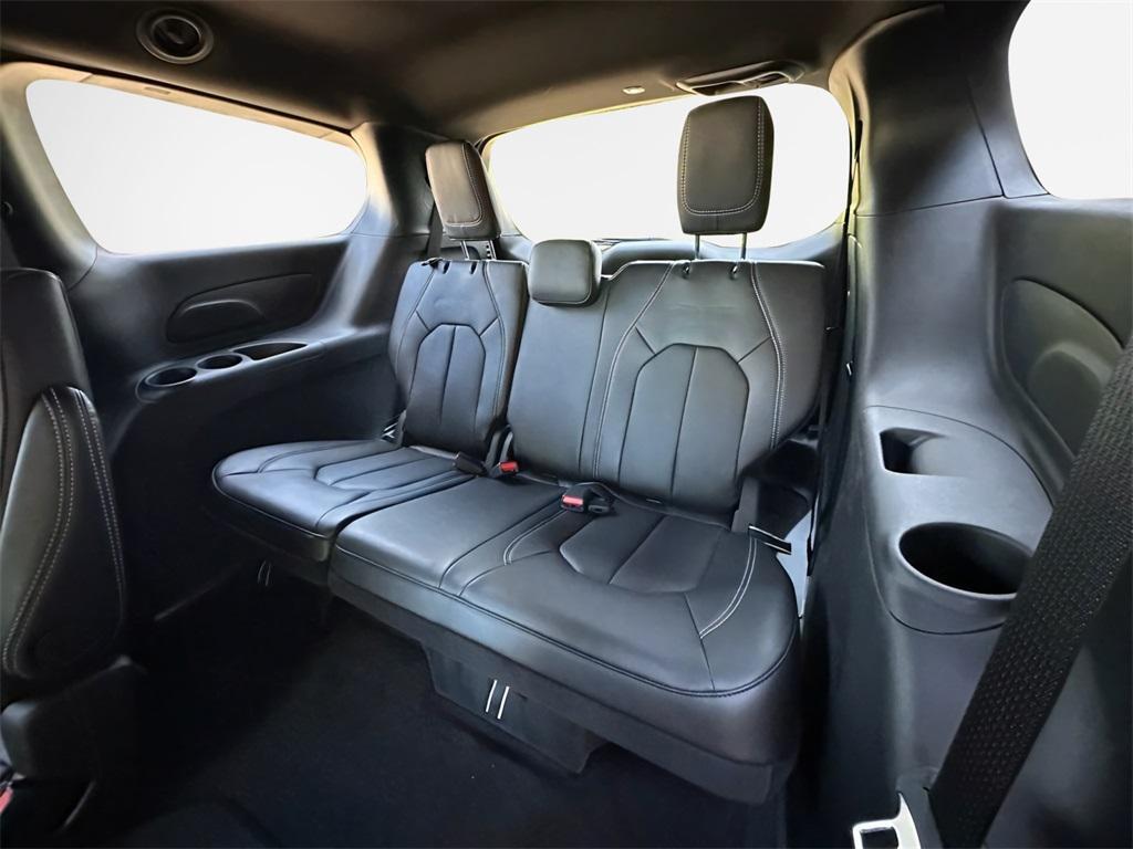 new 2026 Chrysler Pacifica car, priced at $39,191