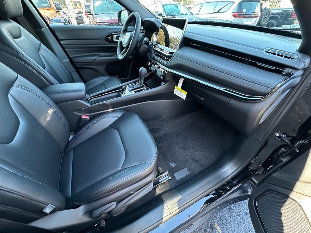 new 2026 Jeep Compass car, priced at $33,418