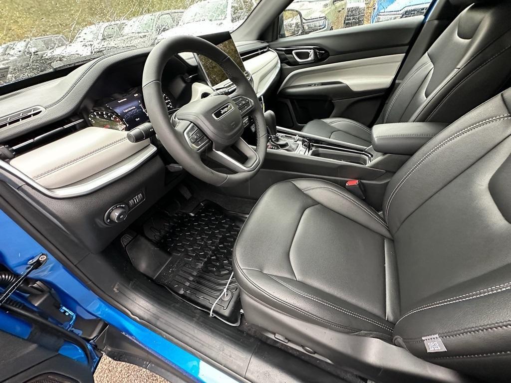 new 2026 Jeep Compass car, priced at $30,953