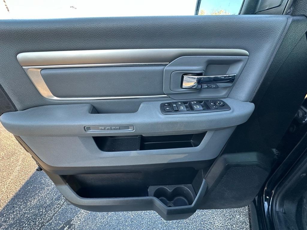 used 2019 Ram 1500 Classic car, priced at $26,677