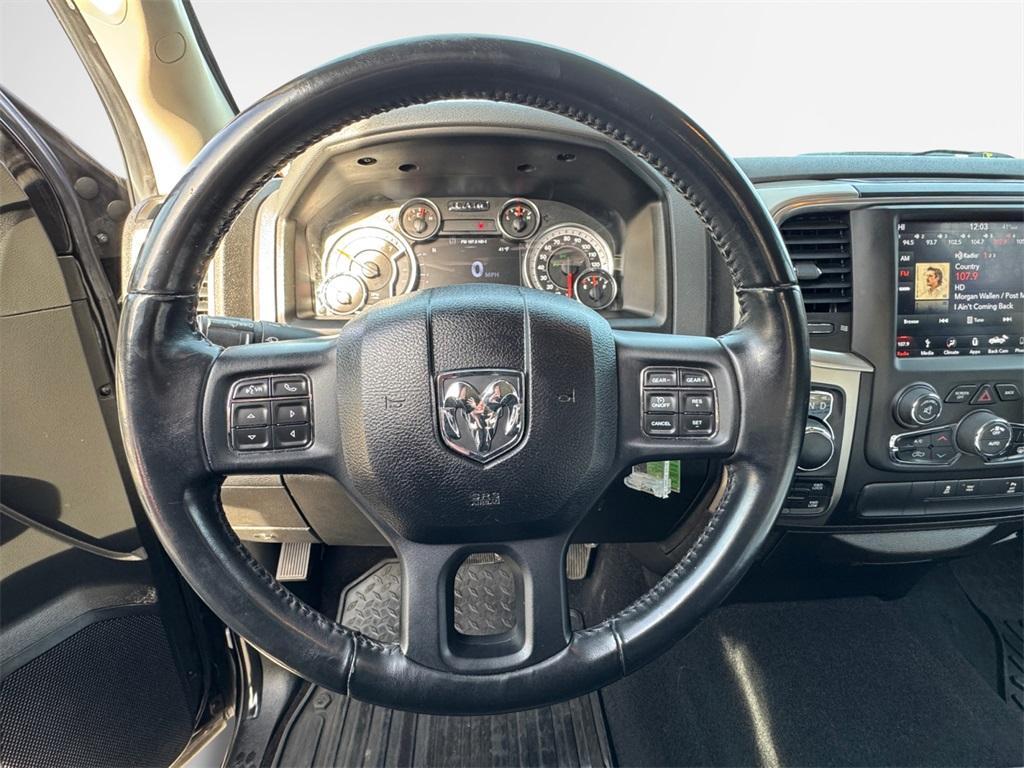 used 2019 Ram 1500 Classic car, priced at $25,566
