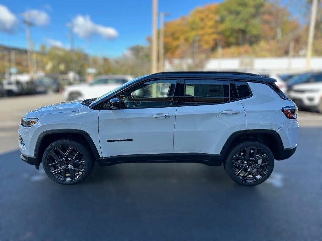 new 2026 Jeep Compass car, priced at $33,187