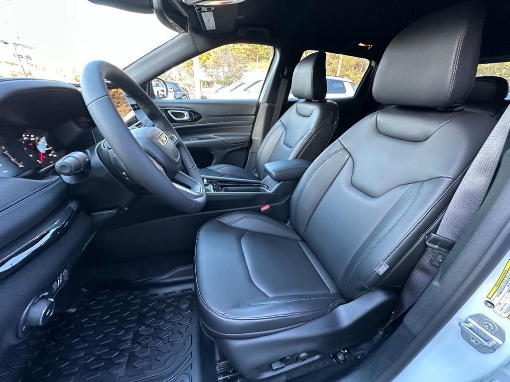 new 2026 Jeep Compass car, priced at $33,187