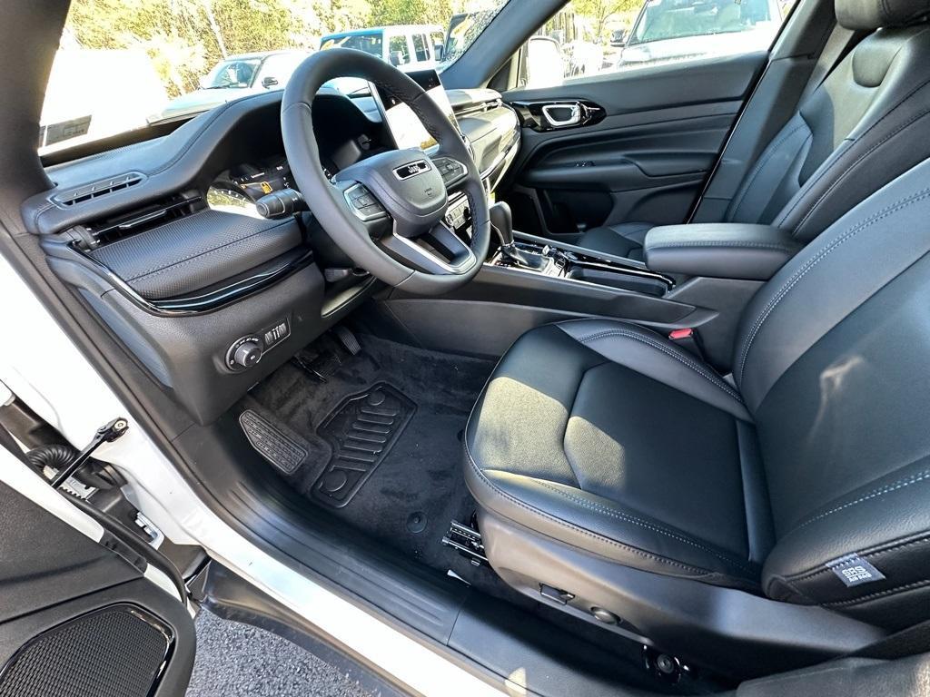 new 2026 Jeep Compass car, priced at $32,836