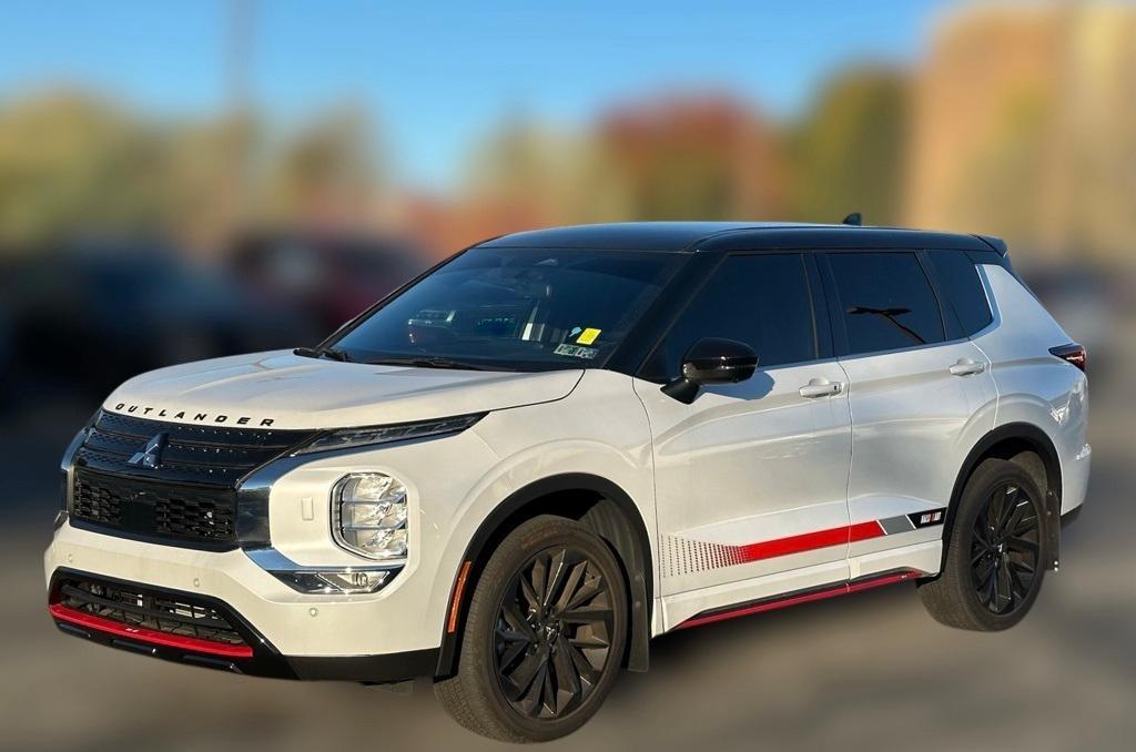 used 2023 Mitsubishi Outlander car, priced at $26,566