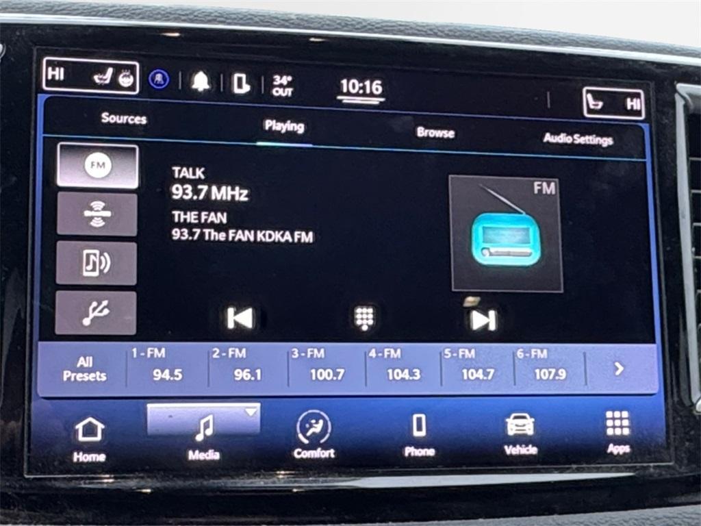 used 2022 Chrysler Pacifica car, priced at $31,123