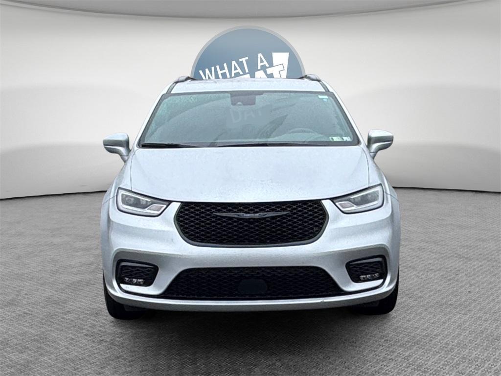 used 2022 Chrysler Pacifica car, priced at $31,123