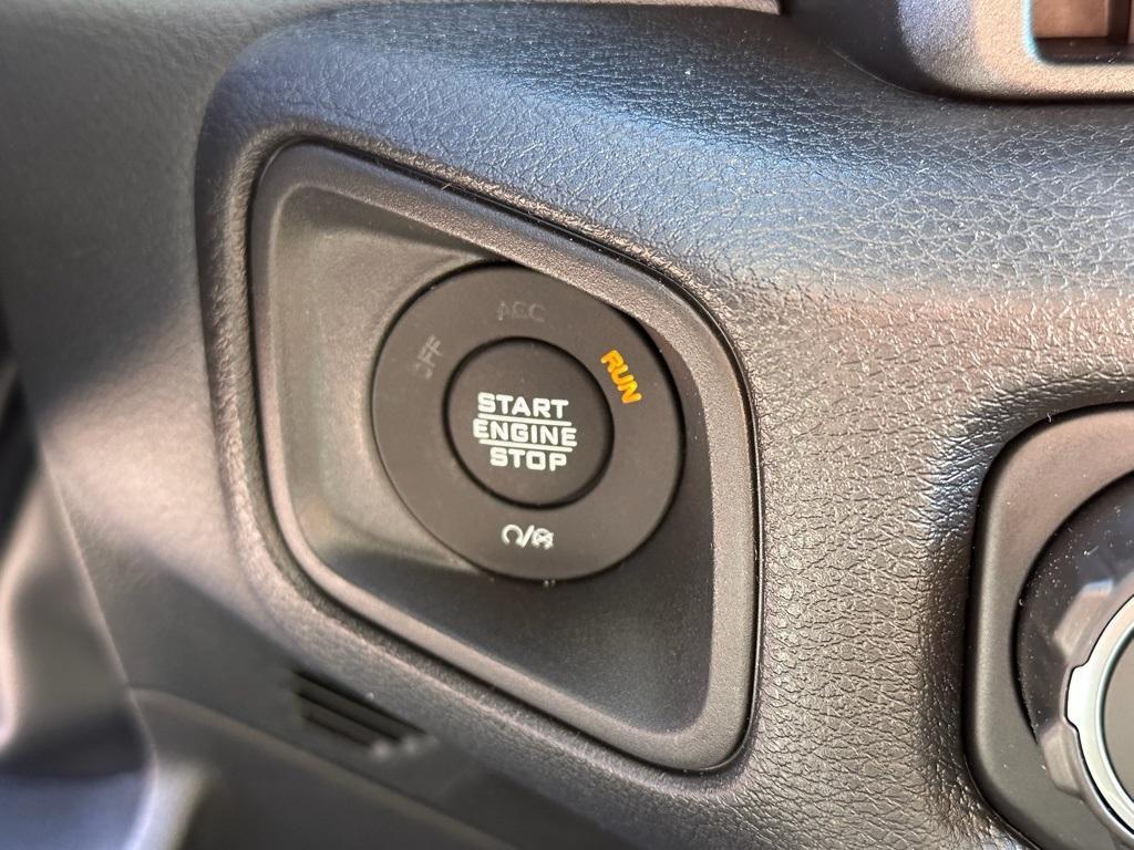 new 2026 Jeep Gladiator car, priced at $53,885