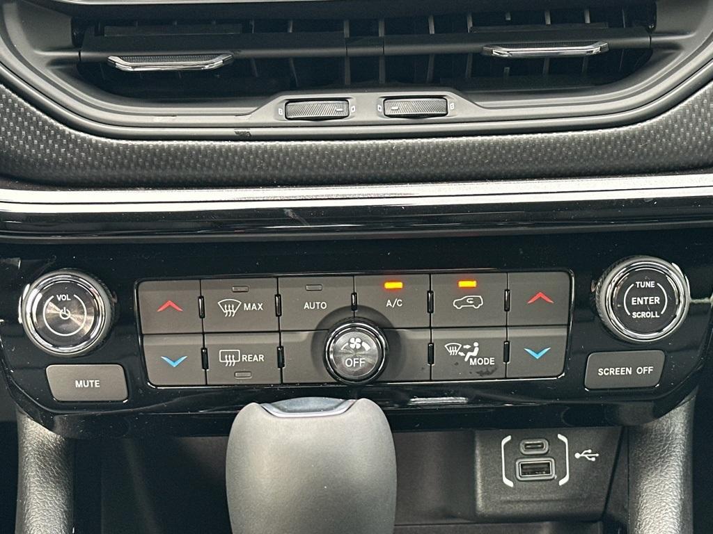 new 2026 Jeep Compass car, priced at $31,384