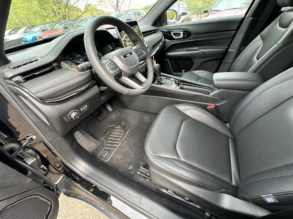 new 2026 Jeep Compass car, priced at $31,384
