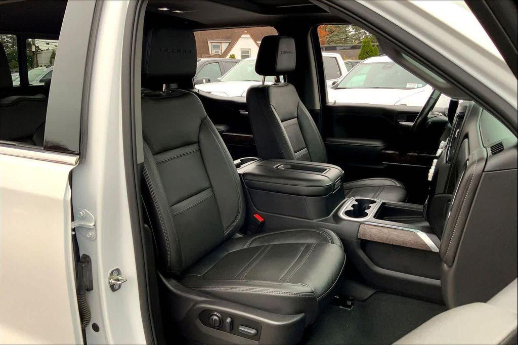 used 2021 GMC Sierra 1500 car, priced at $42,444