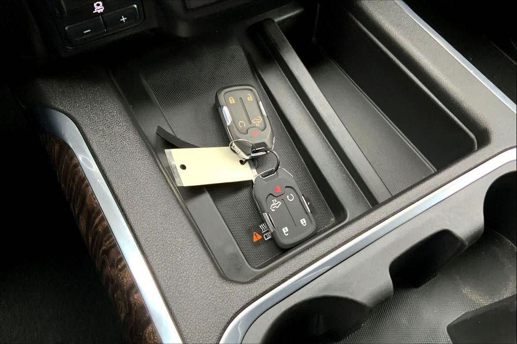 used 2021 GMC Sierra 1500 car, priced at $42,444