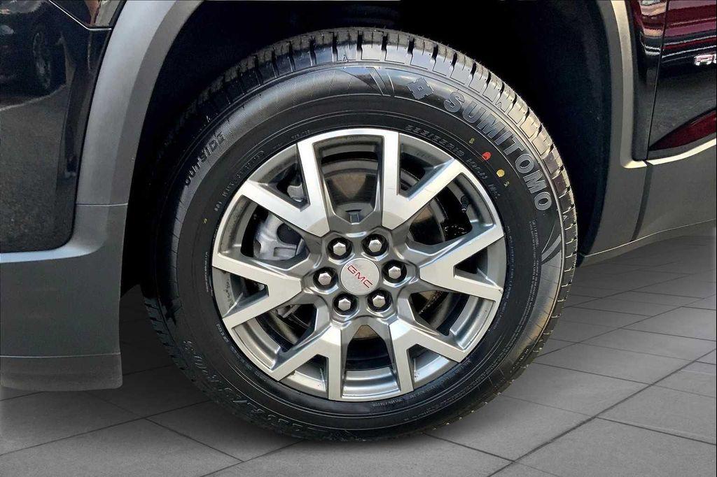 used 2022 GMC Acadia car, priced at $27,999